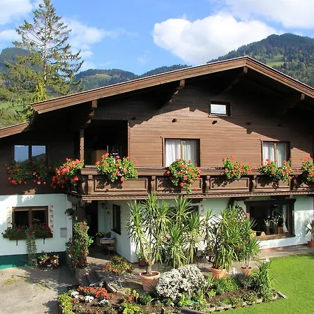Haus Jochblick Familie Loinger Bed & Breakfast *