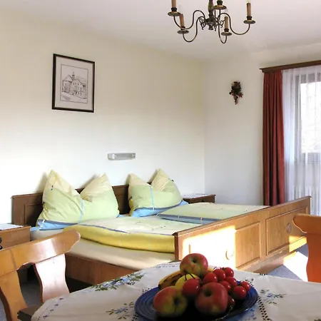 Haus Jochblick Familie Loinger Alojamento de Acomodação e Pequeno-almoço Itter