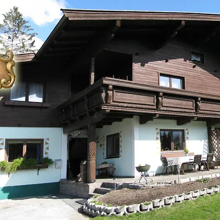 Haus Jochblick Familie Loinger Alojamento de Acomodação e Pequeno-almoço Itter