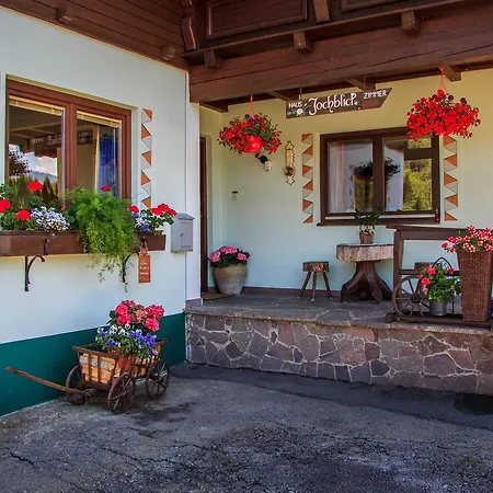 Bed & Breakfast Haus Jochblick Familie Loinger Itter