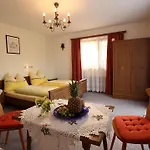 Bed & Breakfast Haus Jochblick Familie Loinger