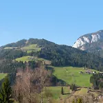Haus Jochblick Familie Loinger *