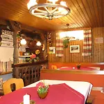 Haus Jochblick Familie Loinger Bed & Breakfast *