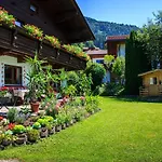 Bed & Breakfast Haus Jochblick Familie Loinger Itter